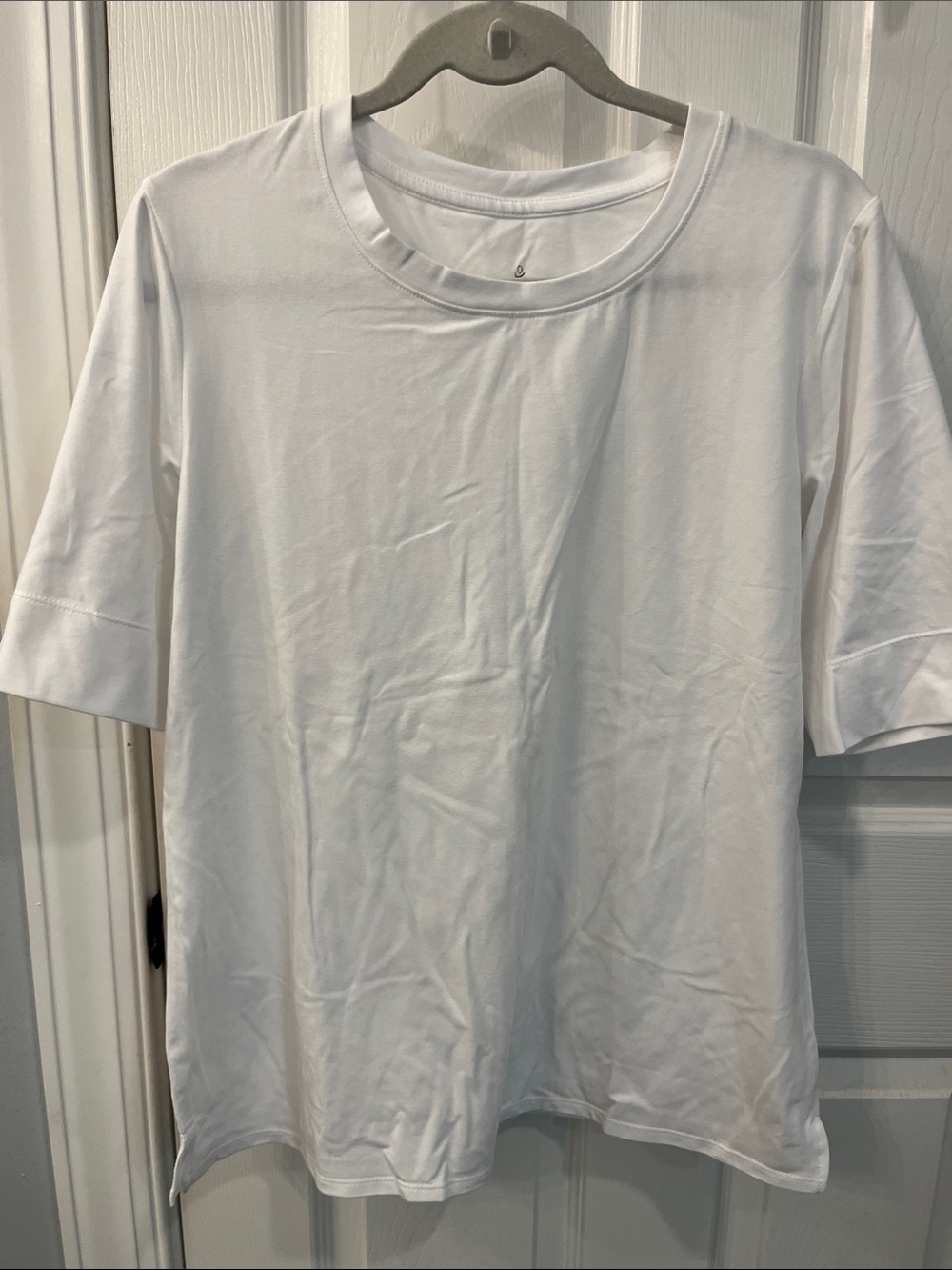Cuddl Duds White Scoop Neck T shirt
